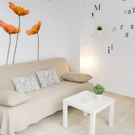Thelma'S Apartment เอเธนส์ ภายนอก รูปภาพ