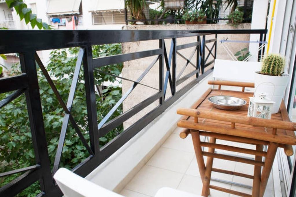 Thelma'S Apartment เอเธนส์ ภายนอก รูปภาพ