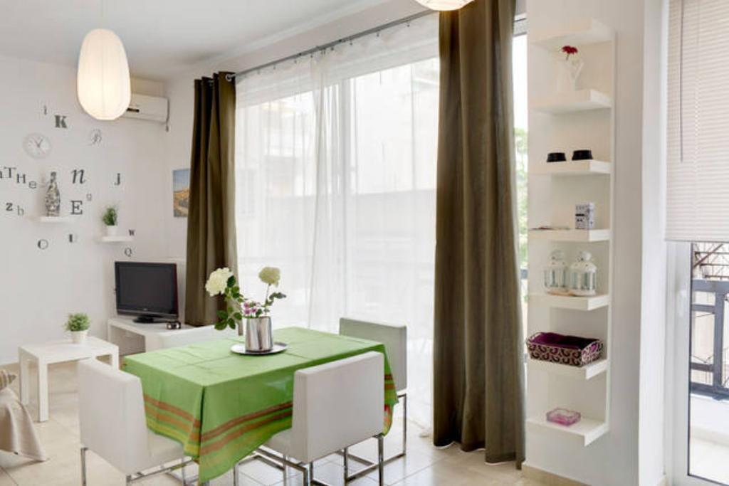 Thelma'S Apartment เอเธนส์ ภายนอก รูปภาพ
